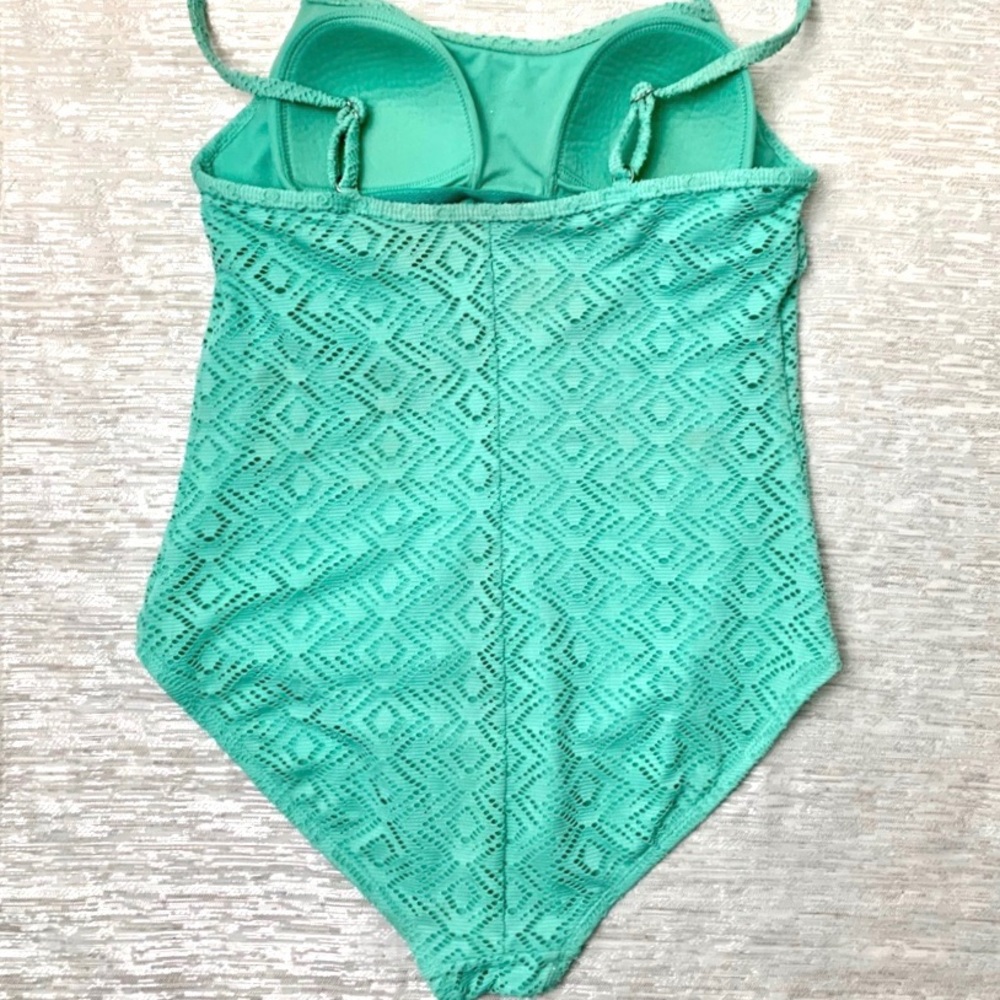 Catalina Mint Green One Piece Swimsuit - Picture 3 of 6